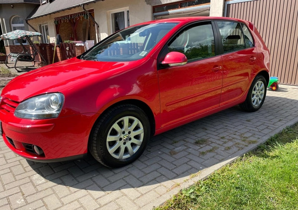 Volkswagen Golf cena 14800 przebieg: 207000, rok produkcji 2007 z Janów Lubelski małe 277